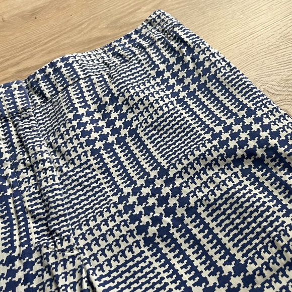 Carolina Herrera Women's Plaid Pants in blue and white formal office - Size 6 - Picture 6 of 7